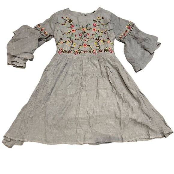 Umgee Dresses & Skirts - Umgee‎ Women's Gray Embroidered Floral Knee Length Dress Size S